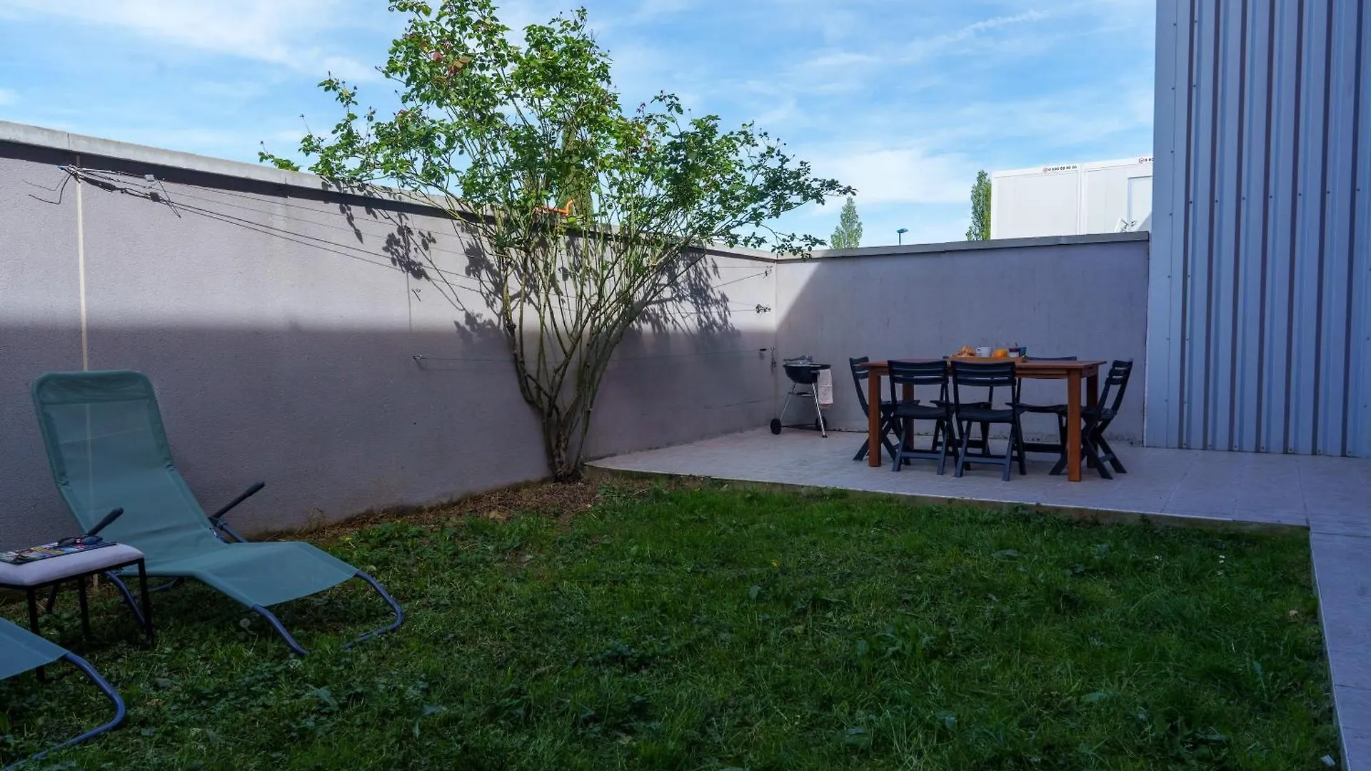 Le Loft D'Oc - Duplex 117M2 - 2 Chambres Et Jardin Launaguet 0*,  Francia